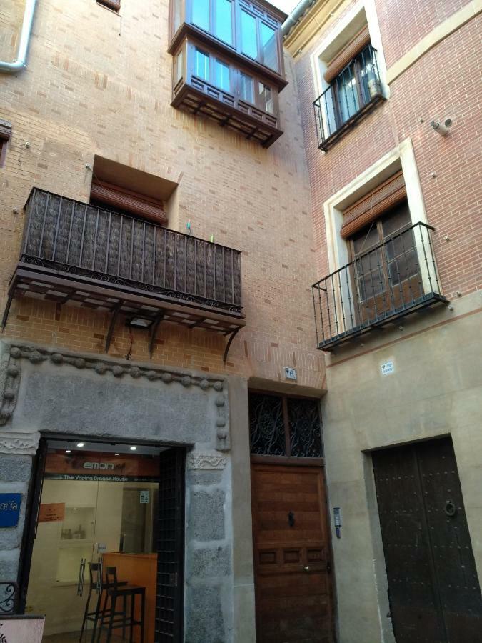 דירות טולדו El Patio Del Convento מראה חיצוני תמונה